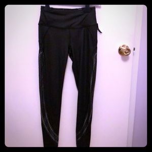 NWT Knockout right from VS